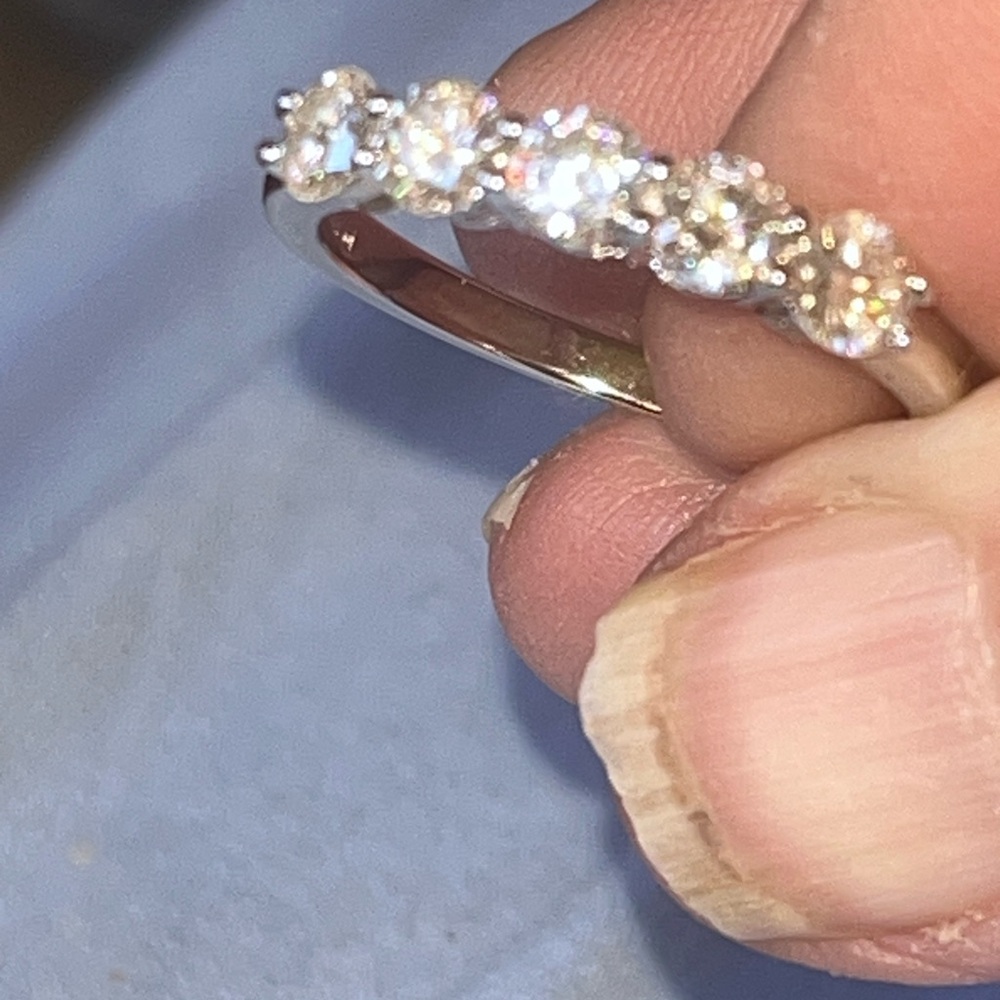 Sterling silver moissanite ring